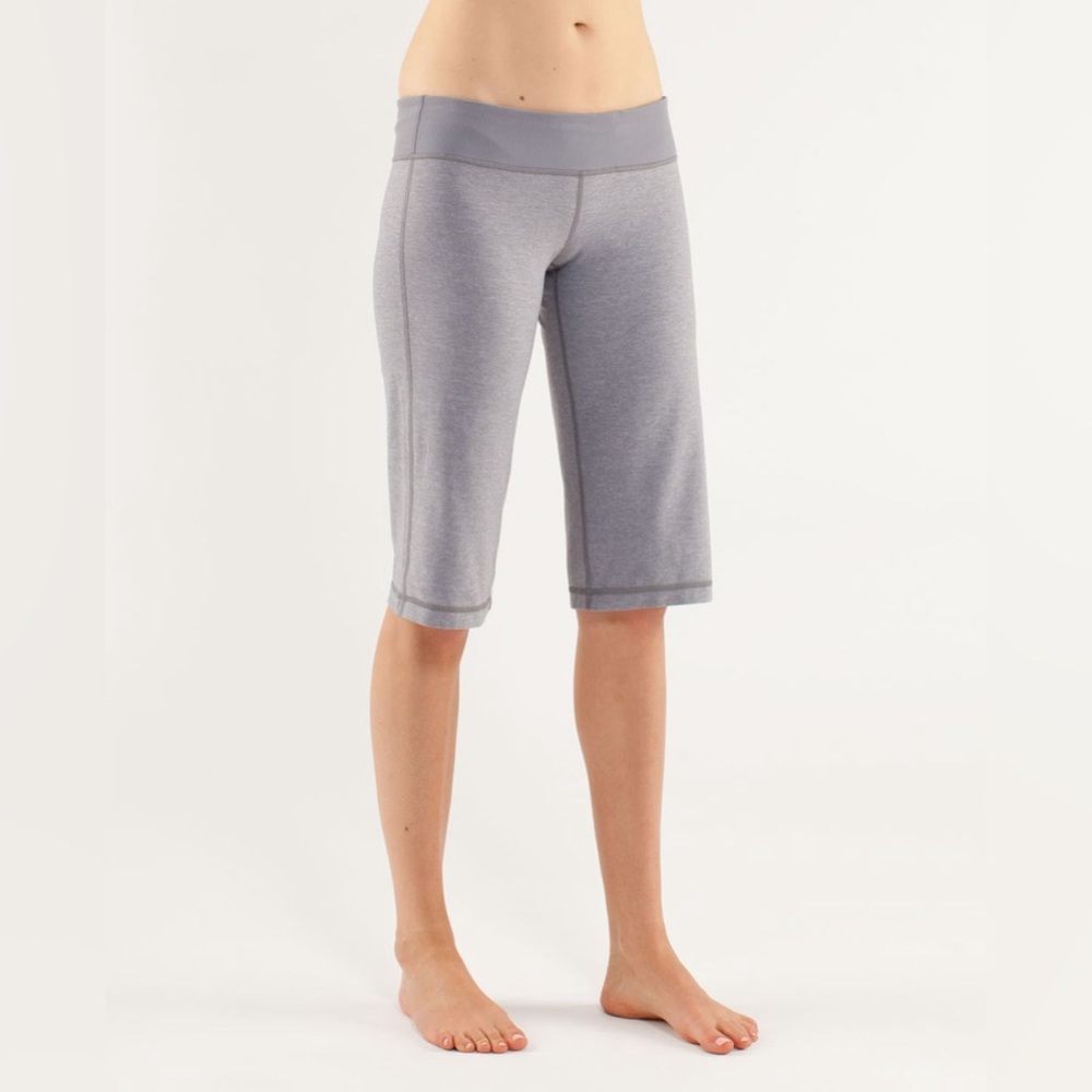 Lululemon Clam Digger II - Heathered Fossil